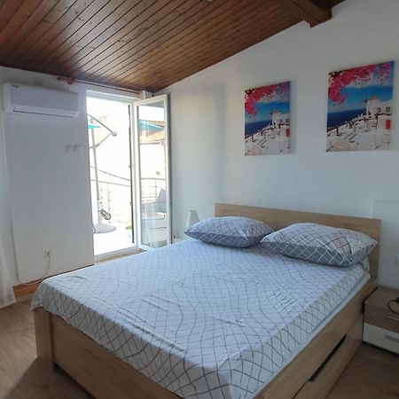 Apartment'S Dalmatia ชิเบนิก ภายนอก รูปภาพ