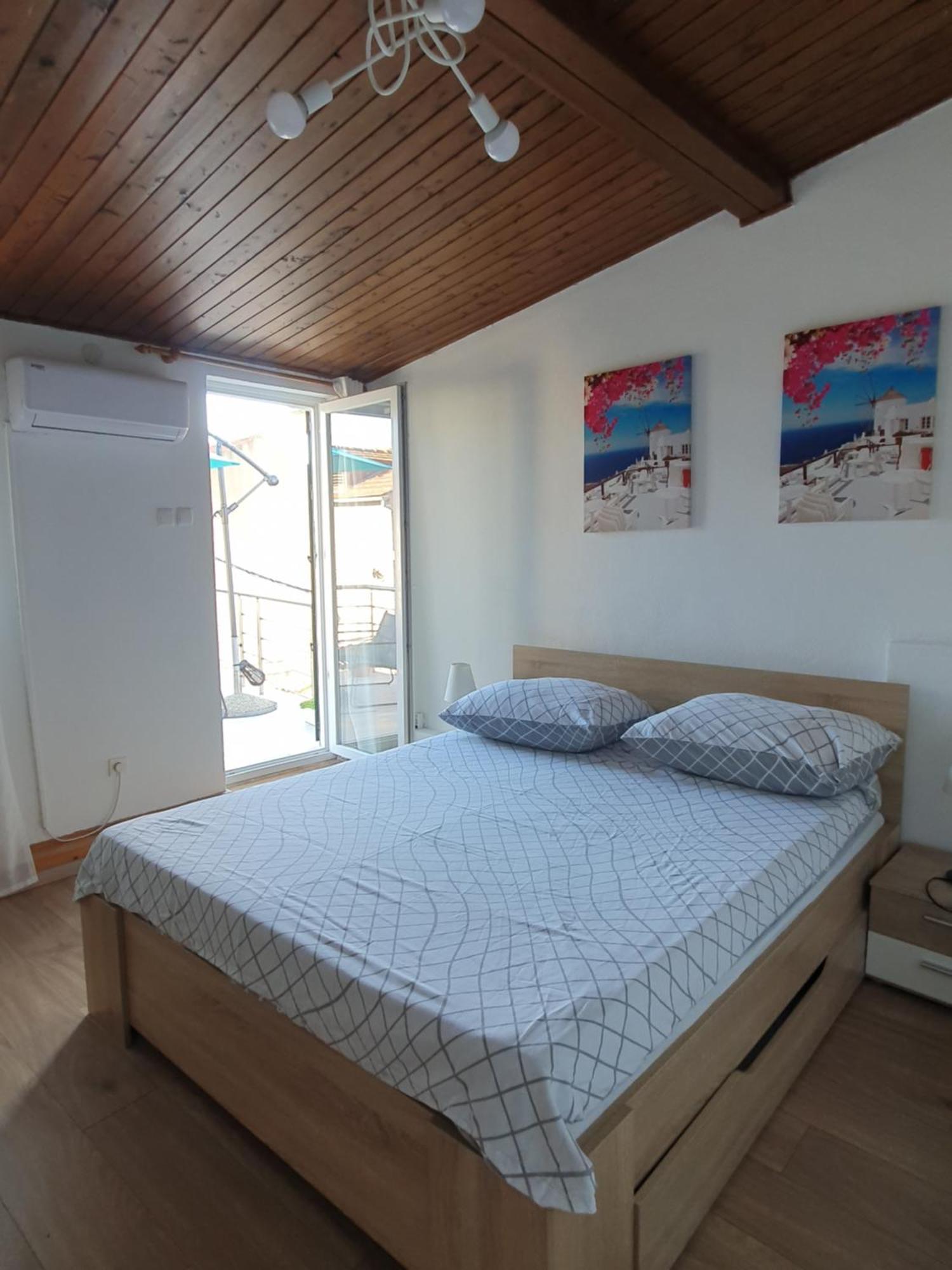 Apartment'S Dalmatia ชิเบนิก ภายนอก รูปภาพ