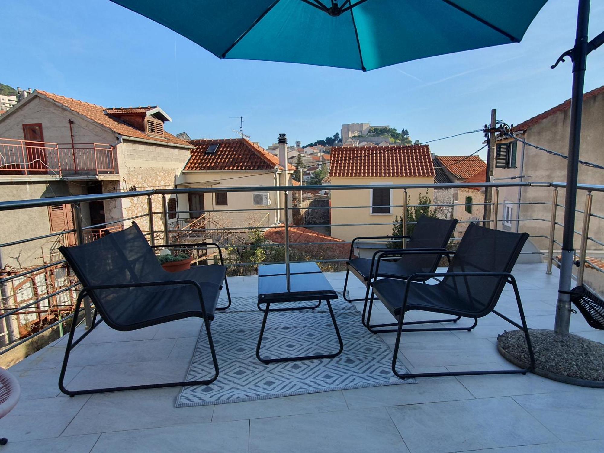 Apartment'S Dalmatia ชิเบนิก ภายนอก รูปภาพ