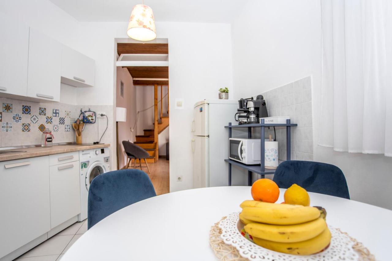 Apartment'S Dalmatia ชิเบนิก ภายนอก รูปภาพ