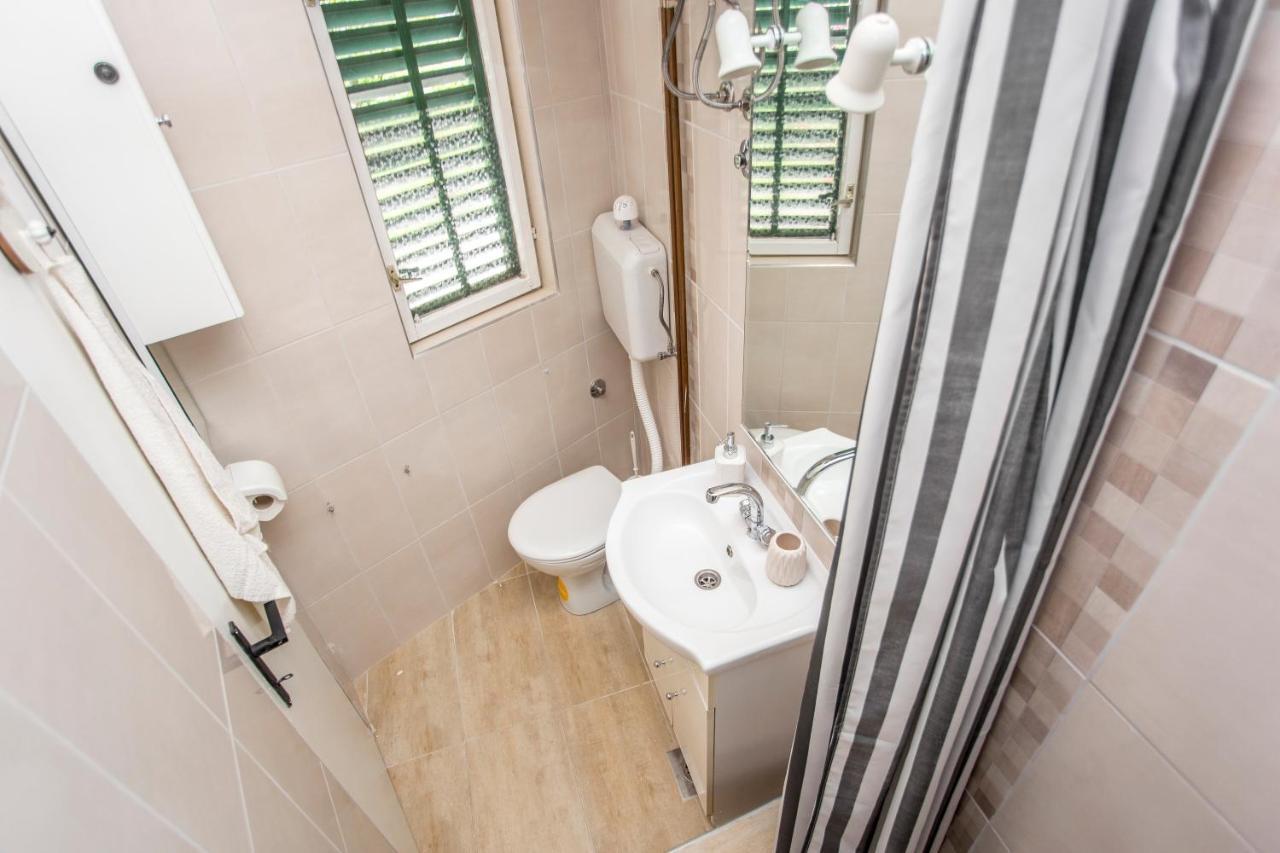 Apartment'S Dalmatia ชิเบนิก ภายนอก รูปภาพ