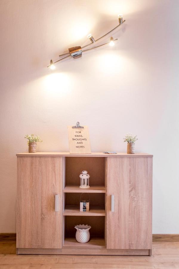 Apartment'S Dalmatia ชิเบนิก ภายนอก รูปภาพ