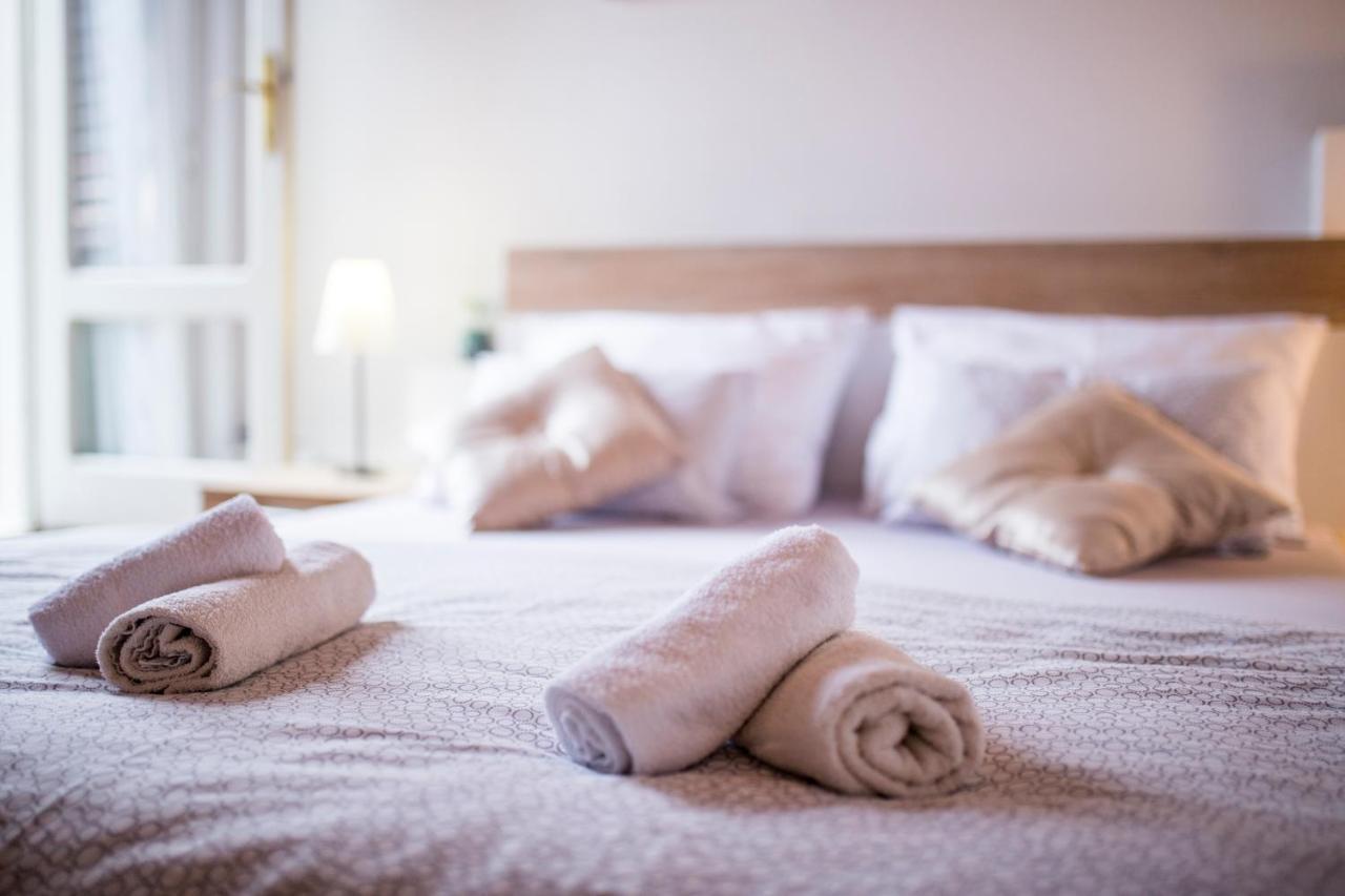 Apartment'S Dalmatia ชิเบนิก ภายนอก รูปภาพ