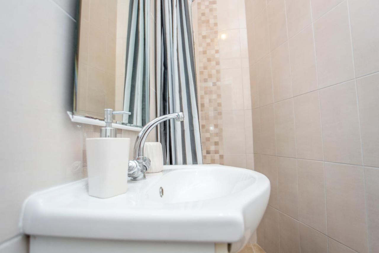 Apartment'S Dalmatia ชิเบนิก ภายนอก รูปภาพ