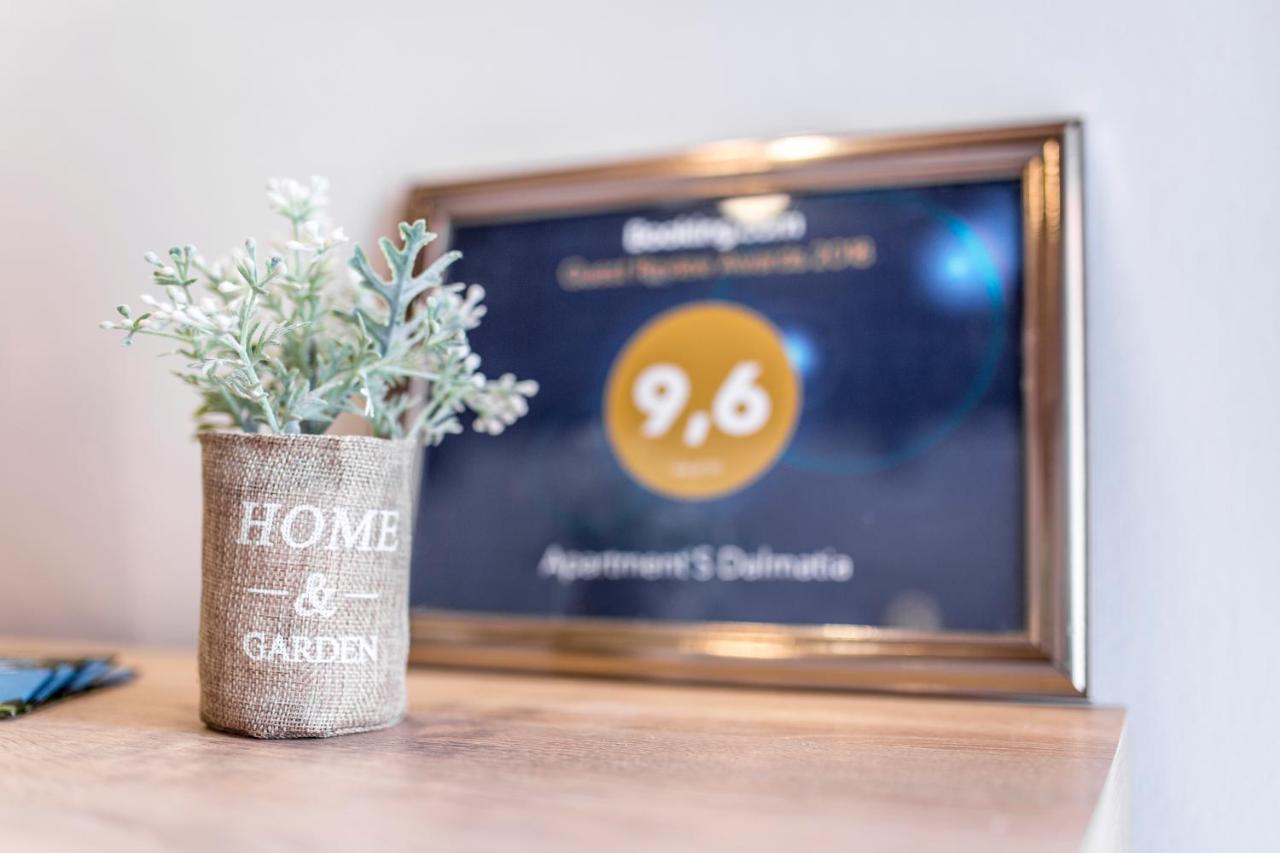 Apartment'S Dalmatia ชิเบนิก ภายนอก รูปภาพ
